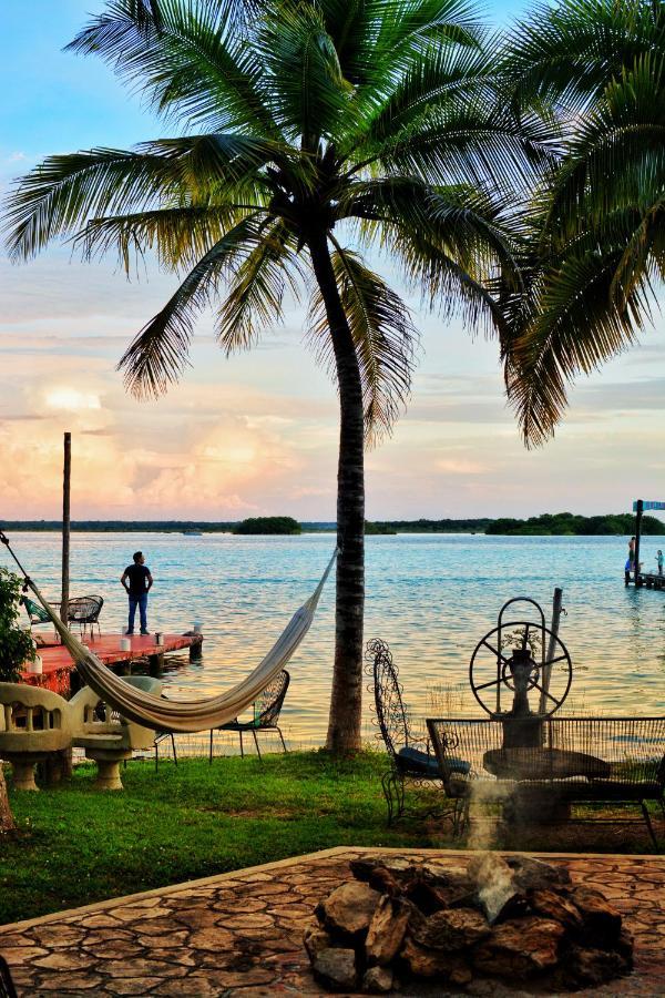 Tortuga Bacalar Bed & Breakfast Exterior photo