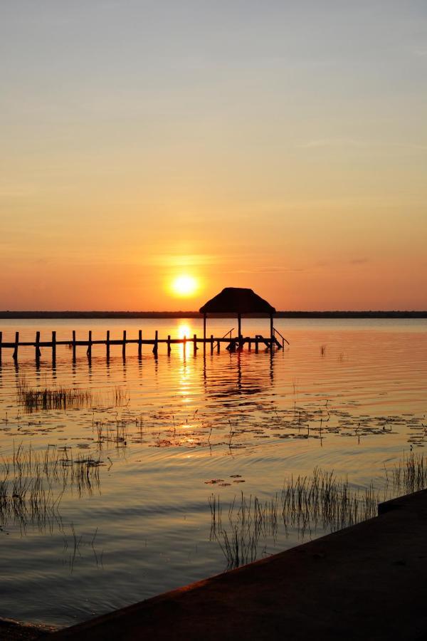 Tortuga Bacalar Bed & Breakfast Exterior photo